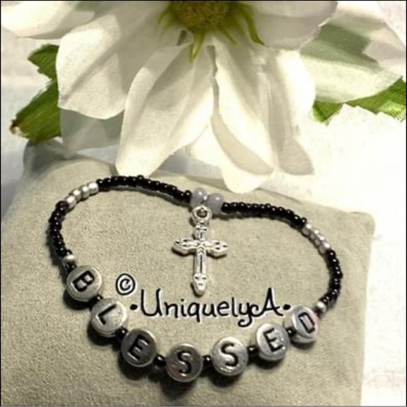 Brand New Bead Bracelet - Blessed - Picture 1 of 1